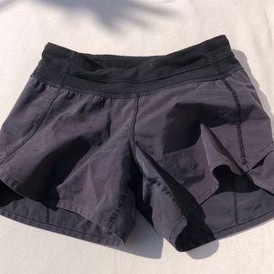 Black ivivva girls athletic shorts.